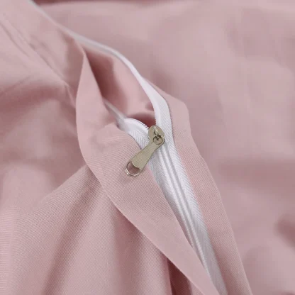 Sleek Comfy Pink Duvet Cover - Image 5